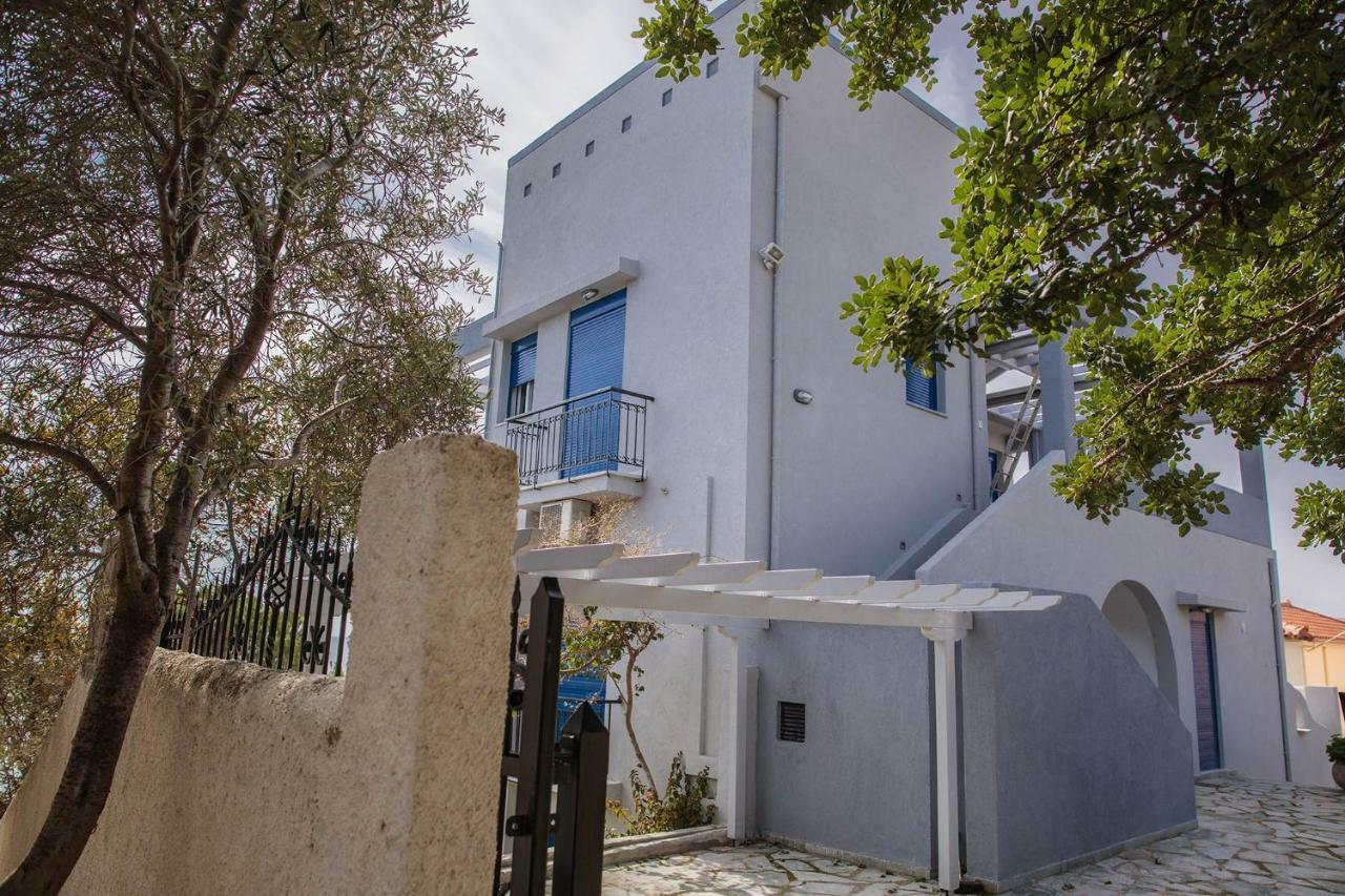 Villa Dimos Gythio Exterior foto